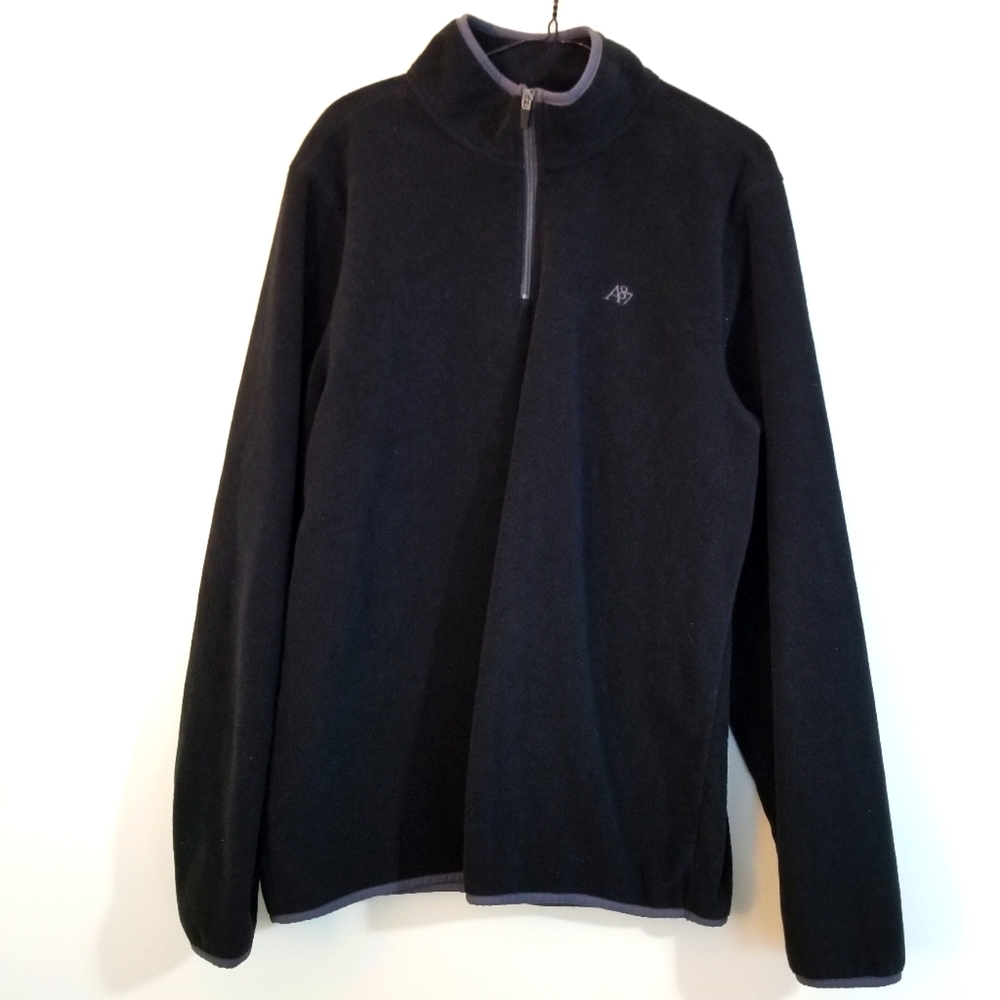Black Aeropostale Fleece